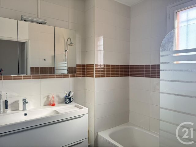 Afficher la photo en grand maison à vendre - 4 pièces - 84.43 m2 - MURET - 31 - MIDI-PYRENEES - Century 21 S.D.I.