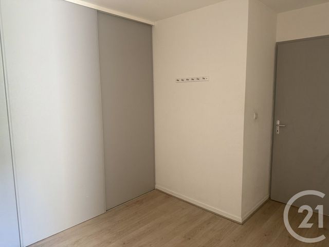 Afficher la photo en grand Appartement T2 à vendre - 2 pièces - 45.36 m2 - MURET - 31 - MIDI-PYRENEES - Century 21 S.D.I.