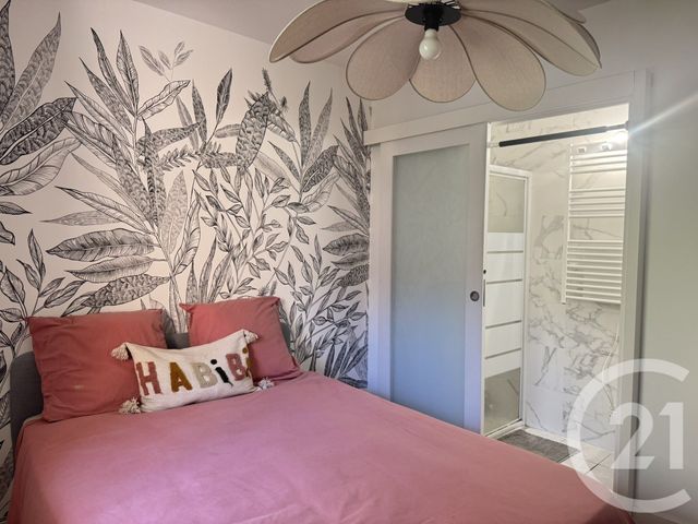 Afficher la photo en grand Appartement T4 à vendre - 4 pièces - 83.74 m2 - MURET - 31 - MIDI-PYRENEES - Century 21 S.D.I.