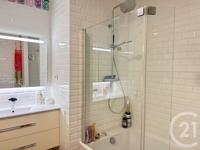 Appartement T3 à vendre - 3 pièces - 56.74 m2 - MURET - 31 - MIDI-PYRENEES - Century 21 S.D.I.