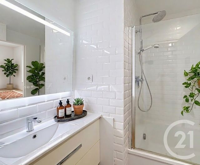Appartement T3 à vendre - 3 pièces - 56.74 m2 - MURET - 31 - MIDI-PYRENEES - Century 21 S.D.I.