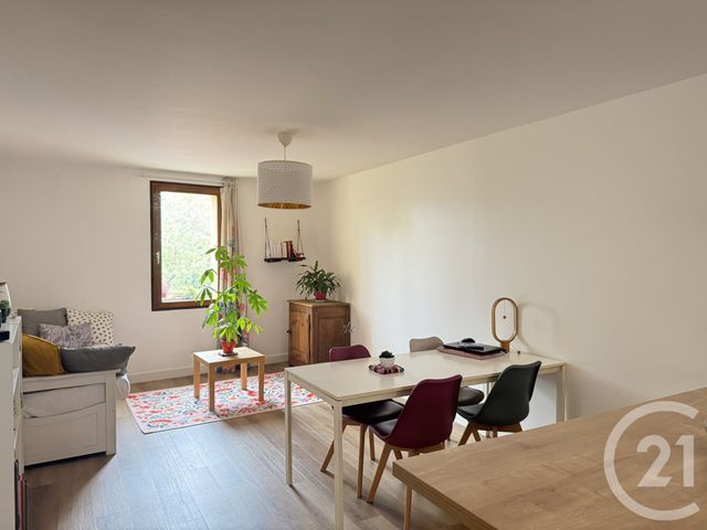 Appartement T3 à vendre - 3 pièces - 56.74 m2 - MURET - 31 - MIDI-PYRENEES - Century 21 S.D.I.