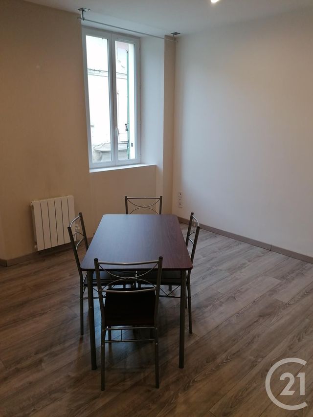 Appartement F3 à louer - 3 pièces - 52.19 m2 - MONTESQUIEU VOLVESTRE - 31 - MIDI-PYRENEES - Century 21 S.D.I.