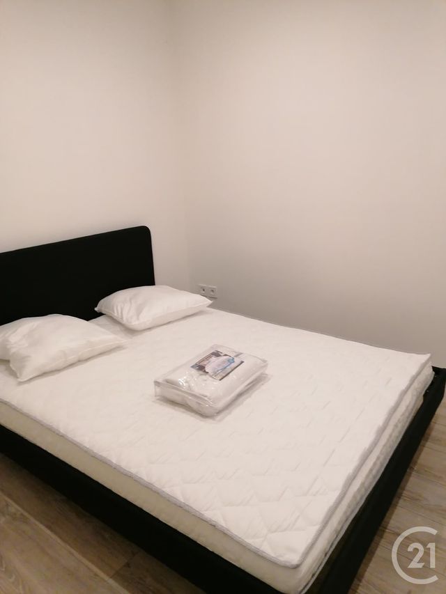 Appartement F3 à louer - 3 pièces - 52.19 m2 - MONTESQUIEU VOLVESTRE - 31 - MIDI-PYRENEES - Century 21 S.D.I.