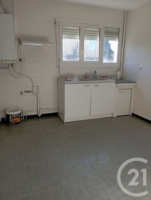 Appartement T5 à louer - 5 pièces - 98.12 m2 - MURET - 31 - MIDI-PYRENEES - Century 21 S.D.I.
