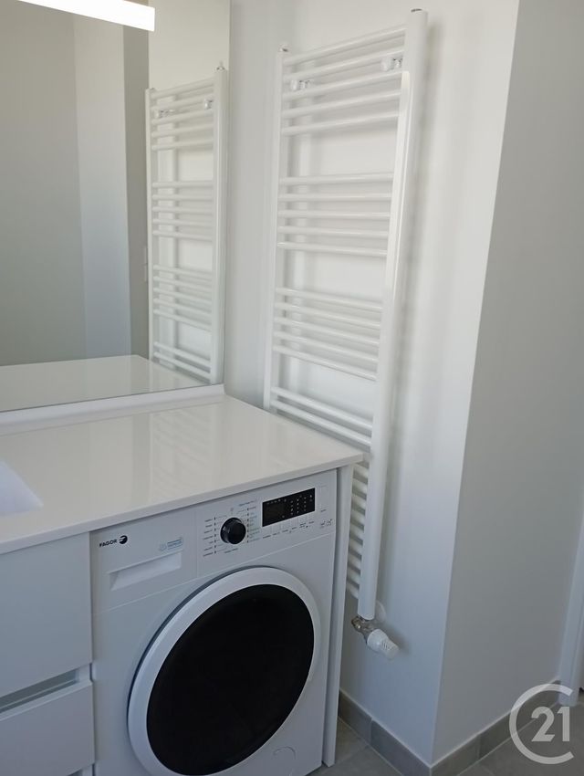 Appartement F3 à louer - 3 pièces - 61.1 m2 - MURET - 31 - MIDI-PYRENEES - Century 21 S.D.I.