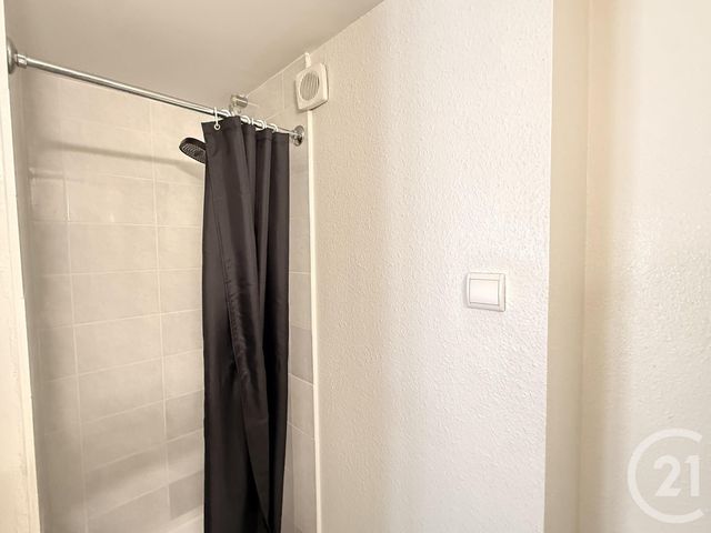 Appartement T1 à vendre - 1 pièce - 26.6 m2 - MURET - 31 - MIDI-PYRENEES - Century 21 S.D.I.