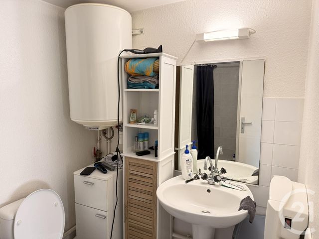 Appartement T1 à vendre - 1 pièce - 26.6 m2 - MURET - 31 - MIDI-PYRENEES - Century 21 S.D.I.