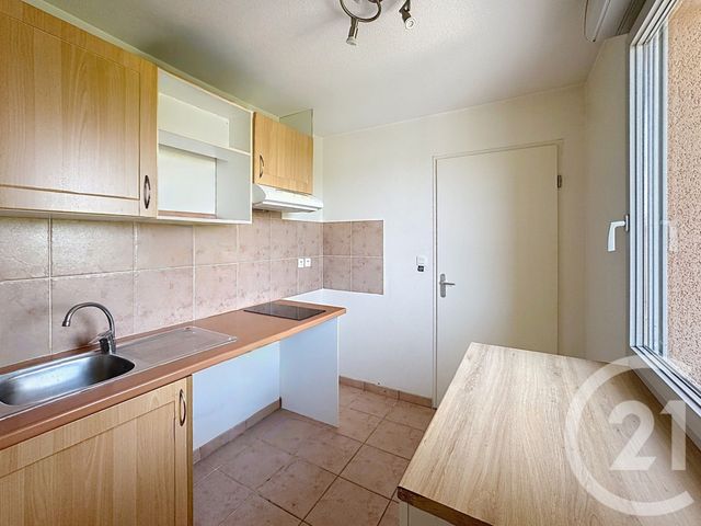 Appartement T2 à vendre - 2 pièces - 43.3 m2 - EAUNES - 31 - MIDI-PYRENEES - Century 21 S.D.I.