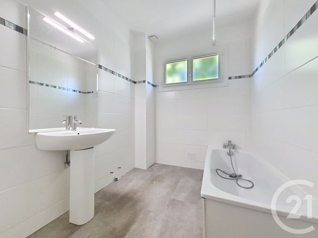 maison à louer - 7 pièces - 80.0 m2 - MURET - 31 - MIDI-PYRENEES - Century 21 S.D.I.