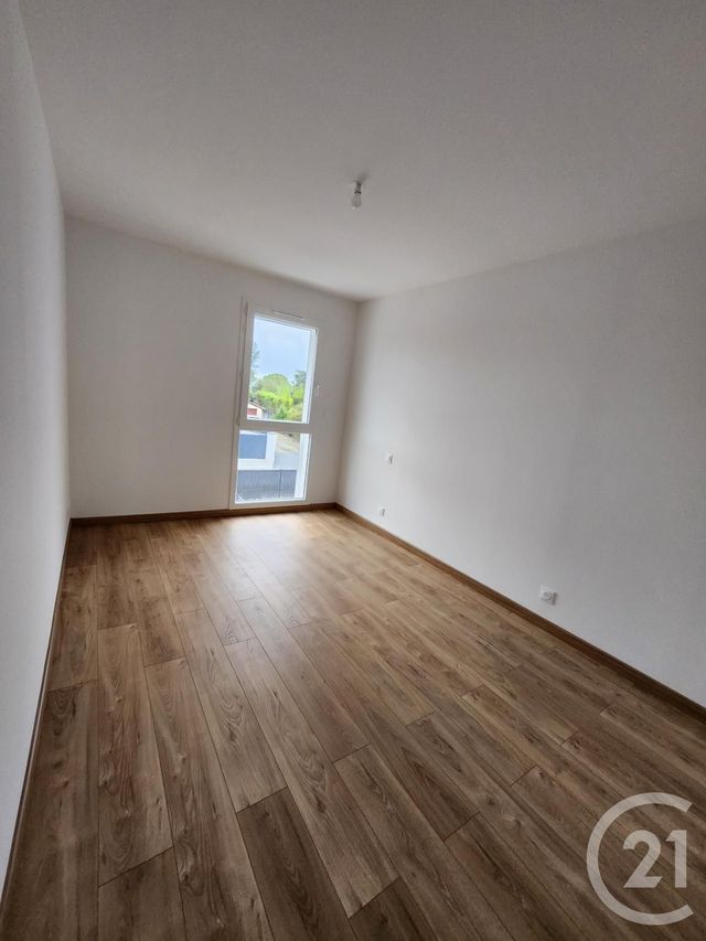 maison à louer - 4 pièces - 100.0 m2 - LABARTHE SUR LEZE - 31 - MIDI-PYRENEES - Century 21 S.D.I.