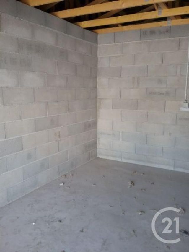 parking à louer - 13.0 m2 - MURET - 31 - MIDI-PYRENEES - Century 21 S.D.I.